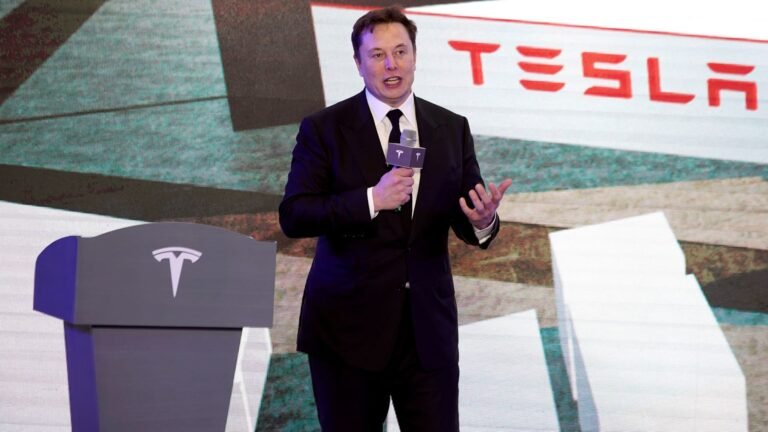Tesla limits investors’ ability to sue over breach of fiduciary duties