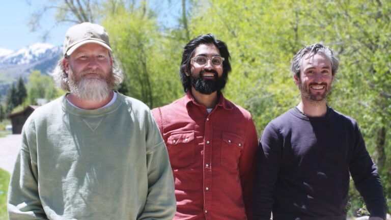 Founders of Amazon’s PillPack launch health-care marketplace startup