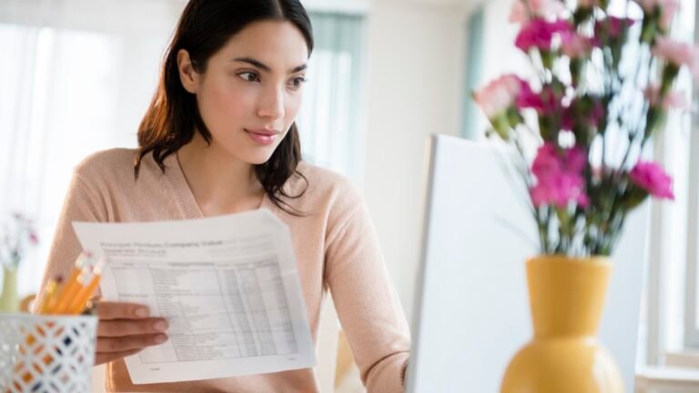 No. 1 mistake Americans in their 20s make with their money, says CFP