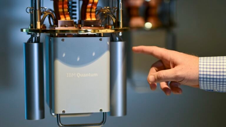 IBM announces new quantum processor, plan for Starling supercomputer