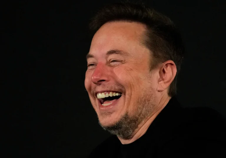 Elon Musk Now Has About $1 Trillion More Than the Next Richest Person in the World Elon Musk Now Has About $1 Trillion More Than the Next Richest Person in the World
